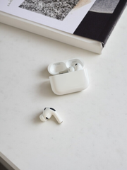 AirPods Pro 3 With Noise Cancellation | Free 10,000mAH Mag Safe